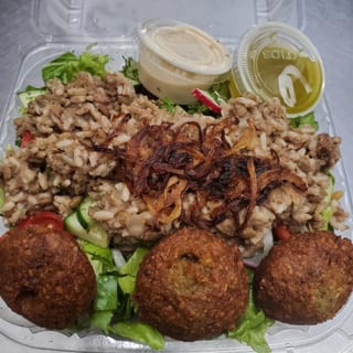 *FALAFEL SALAD LUNCH BOX TAKE OUT