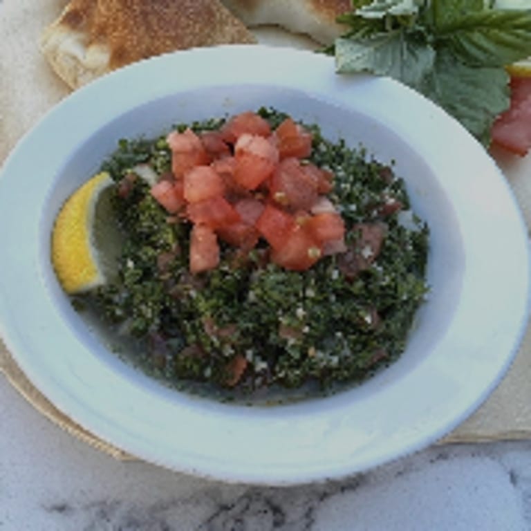 Fresh Tabouli: A Mediterranean Delight